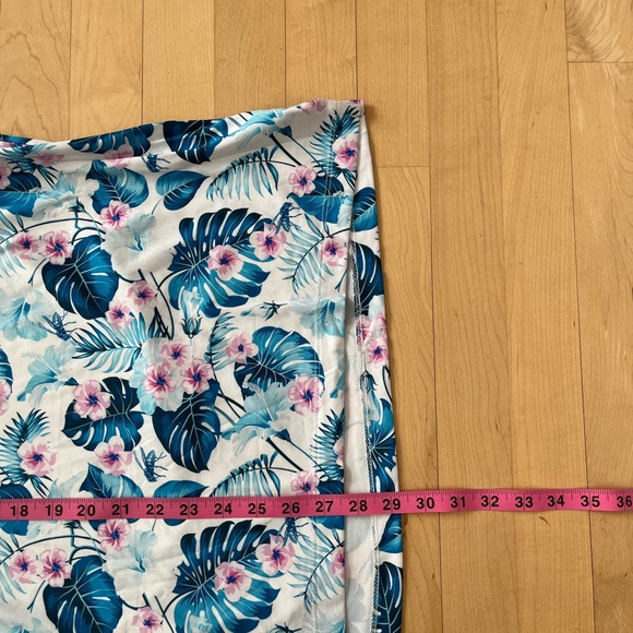 Con.struct Quick Dry Performance Polo Floral Print Bee AOP Golf Vibrant Fun EUC - Picture 6 of 6